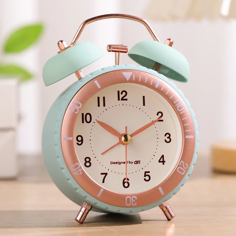 Simple wake-up boy desktop clock, bedside student anti-drop, children's alarm clock, specially designed for waking up