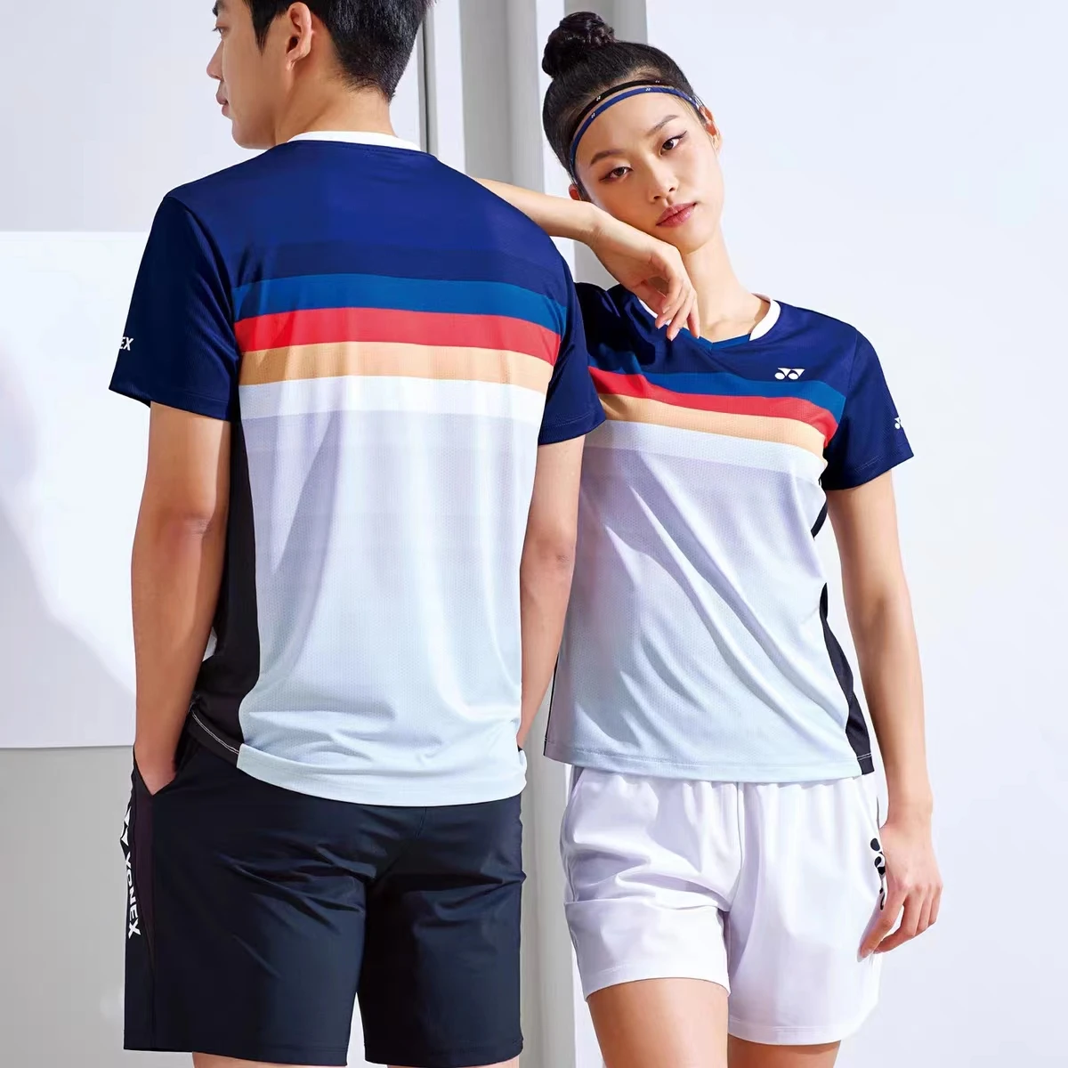 

Customized men's and women's badminton T-shirt quick drying breathable light tennis T-shirt can be printed LOGO and name