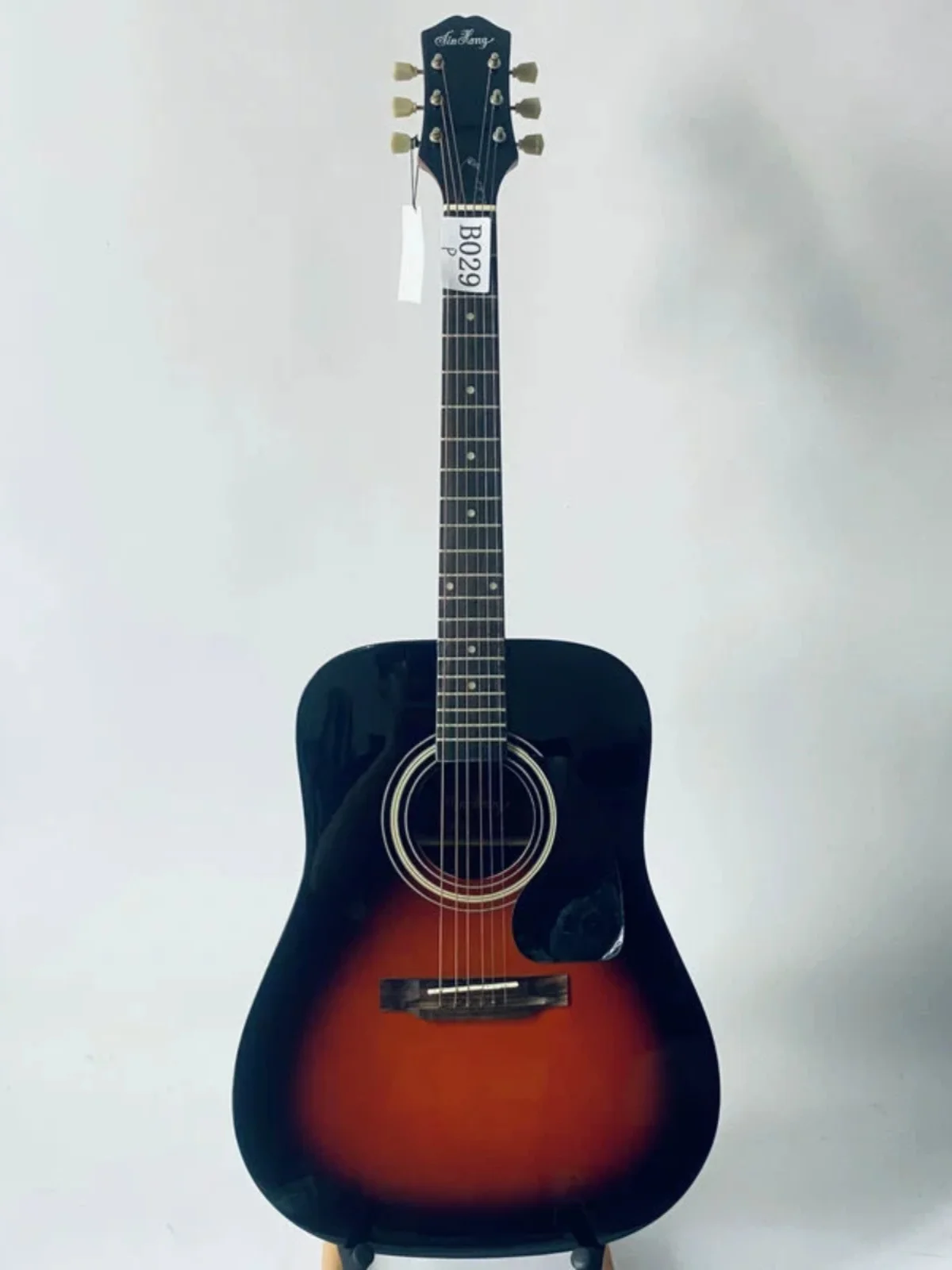 Guitarra Acústica Epiphone de 41 Pulgadas con Panel de Abeto, Renombrada como Guitarra Acústica Profesional de Alto Rendimien...