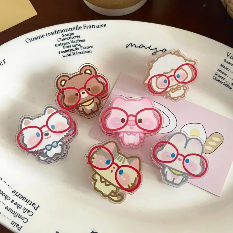 

6Pcs Animal Paper Clips Lovely Cartoon Acrylic Note Holders Mini PP Clips Perfect for Organizing Documents Desk Use