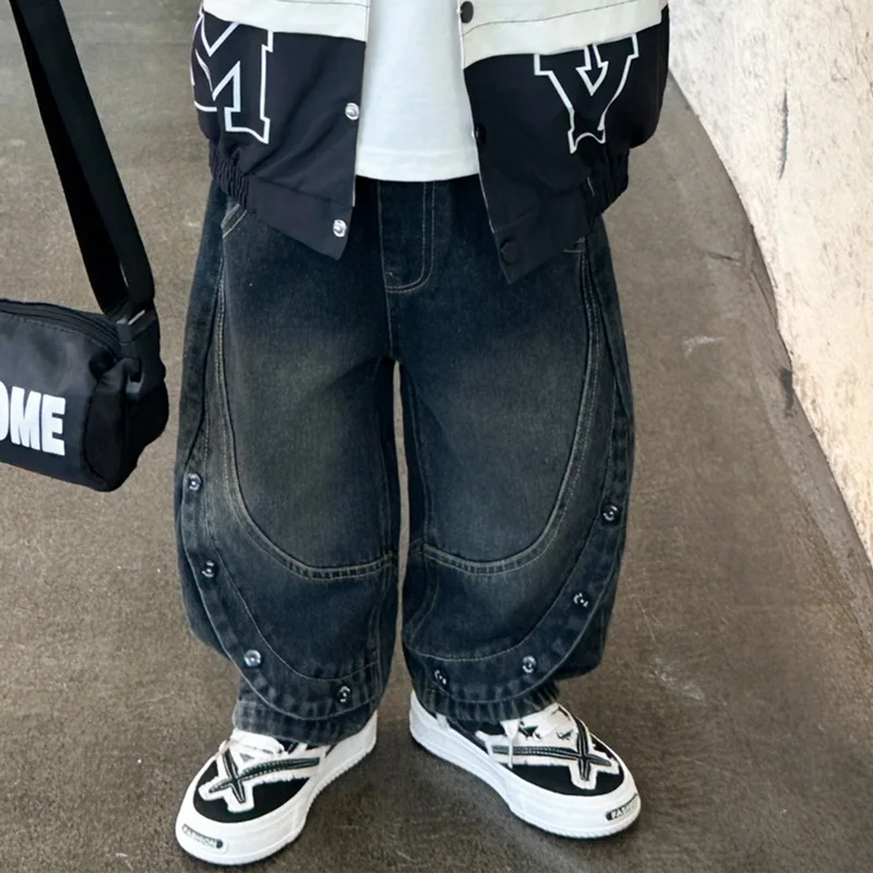 

Весенне-осенние джинсы для маленьких мальчиков, модные лоскутные джинсовые штаны для маленьких мальчиков, детские штаны, детские красивые свободные брюки, От 2 до 10 лет