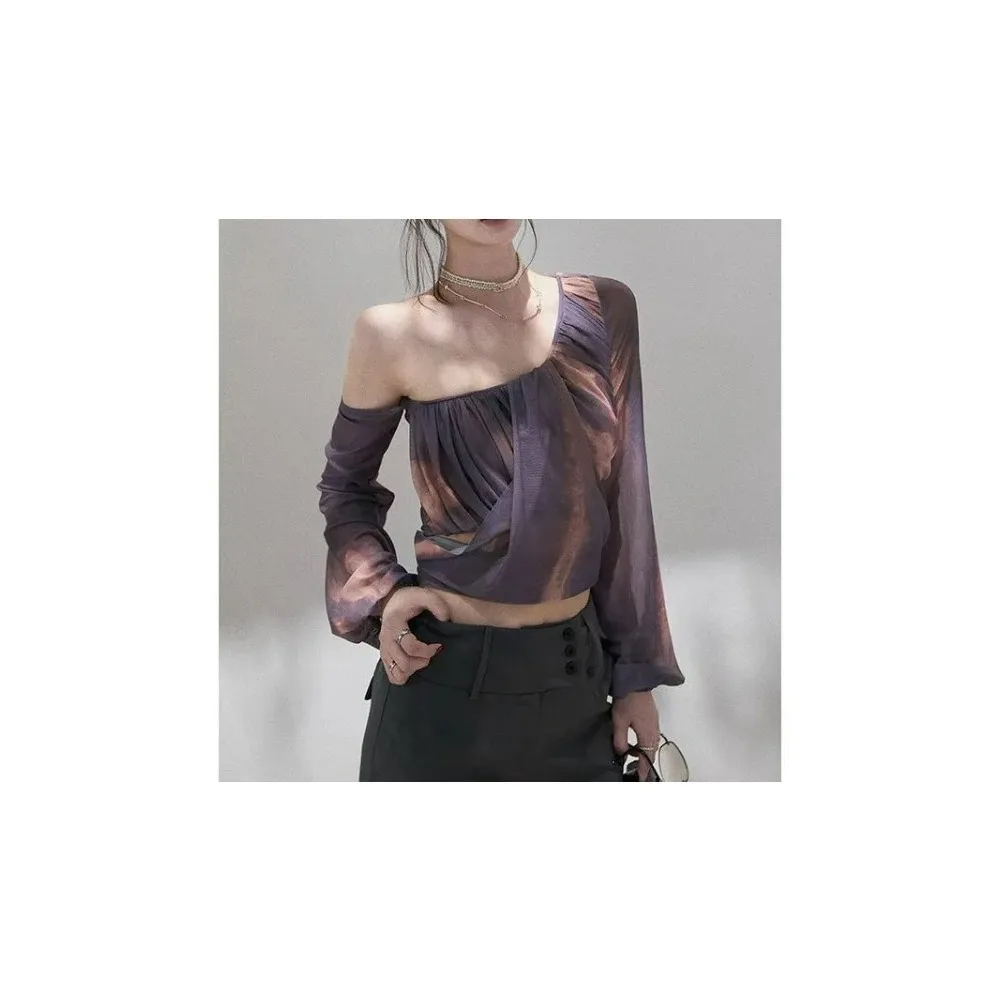 

Sexy Irregular Off-the-shoulder Long-sleeved T-shirt Women's Autumn New Slim-fitting and Thin Bubble-sleeved Top