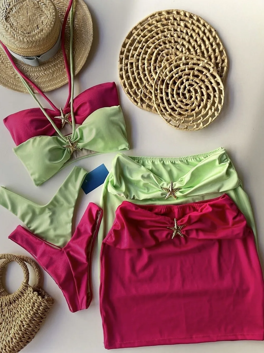 

Sexy Bikini Tee-Piece Set Pure Color Separate Swimsuit Cross-Border Strap Design Nylon Material Sports/ Yoga/ Fitn/ Fans...