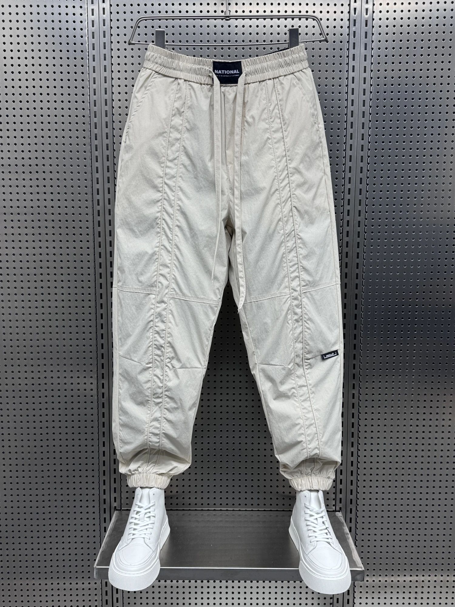 

Мужские летние повседневные брюки из ледяного шелка, быстросохнущие, свободные, с манжетами, тонкие, укороченные (до щиколотки), спортивные, модные, дышащие, с эластичным поясом