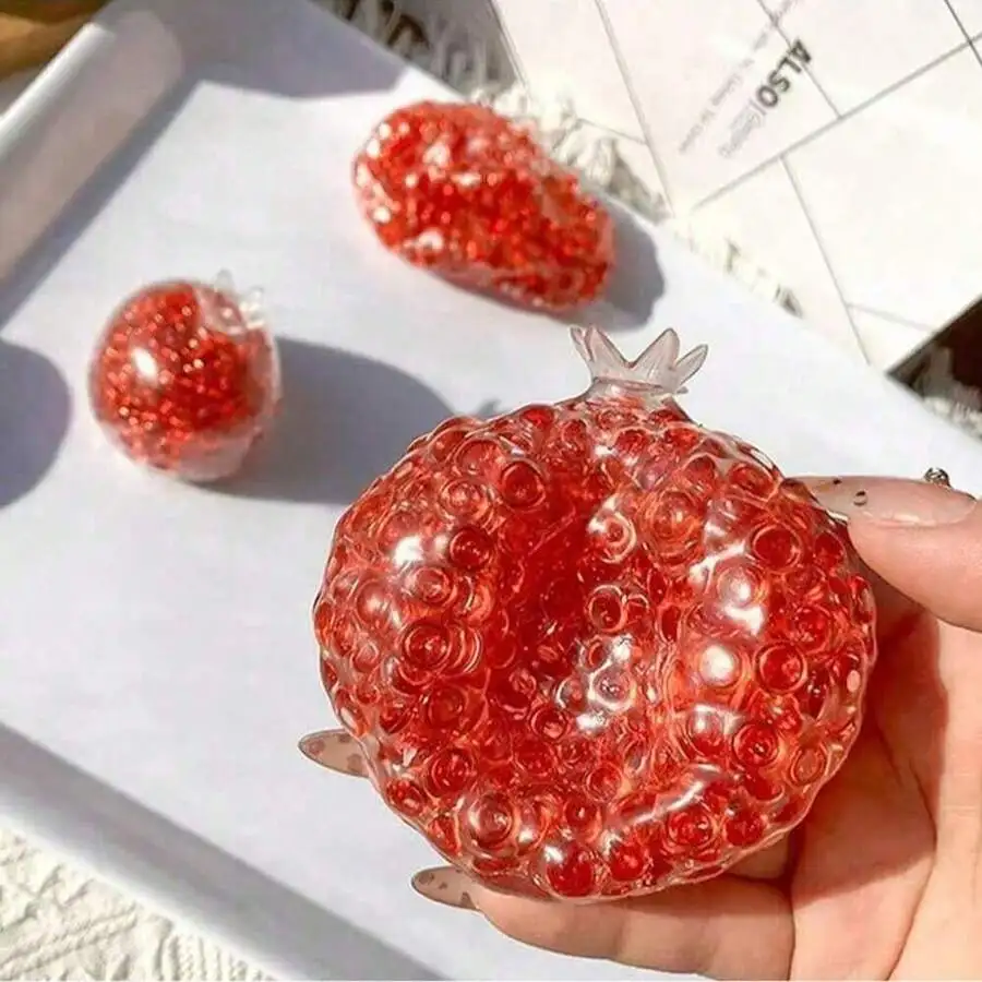 Pomegranate-Shaped Stress Relief Ball Creative Malleable Durable Acrylic Squeeze Toy Fun Holiday Party Adult Gifts Toys