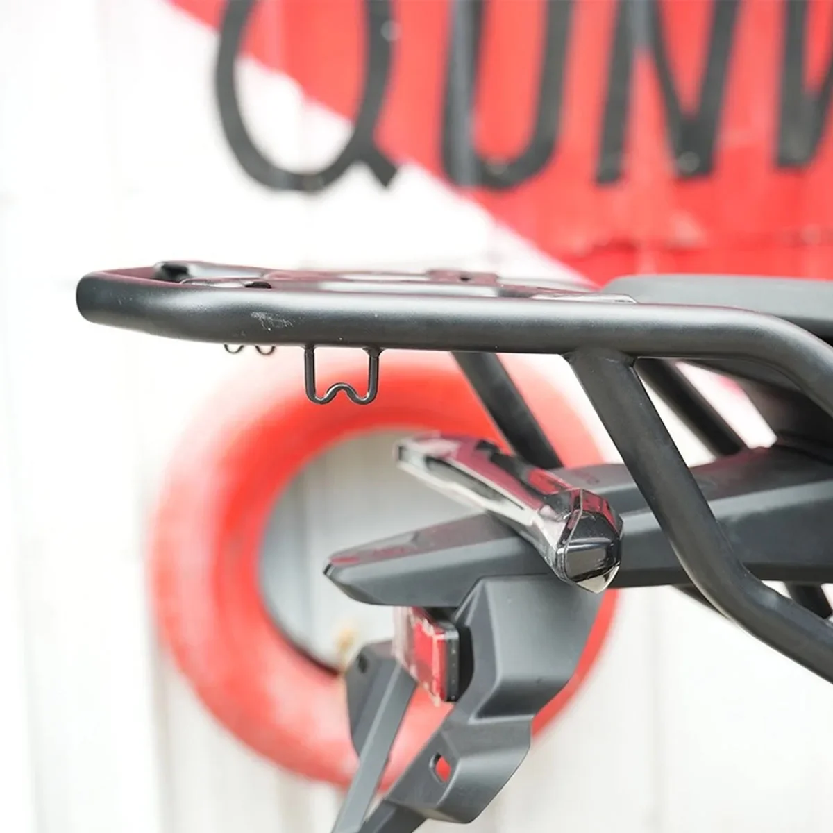 Tubular tailstock rack Rear Luggage Rack tailstock rack carbon steel Rear armrest For CFMOTO 675SR-R 675SR SR-R 675NK
