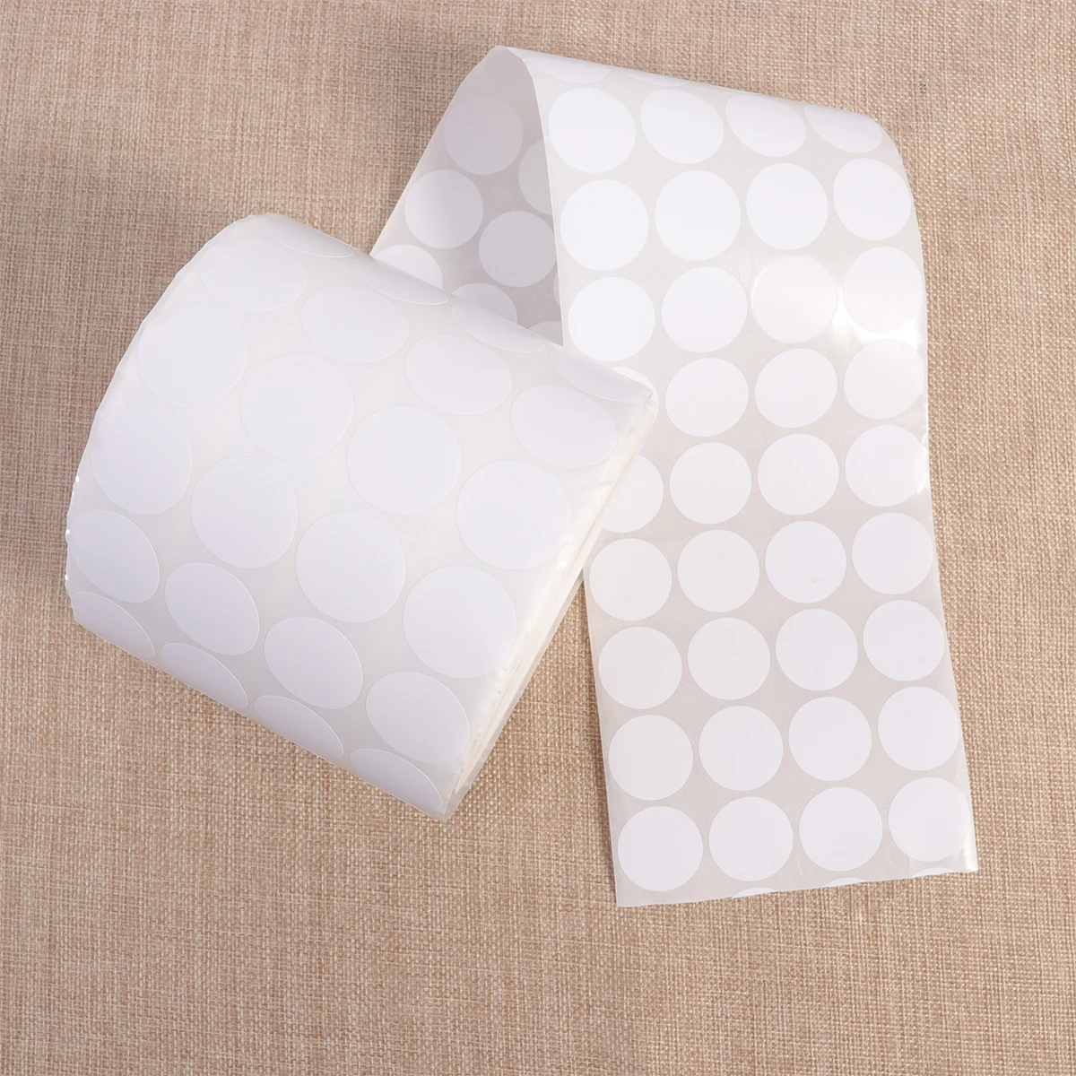 

10000pcs Round Label Stickers Premium Paper Clothing Shoes Hats Barcode Address Shipping File Stickers For Merchants