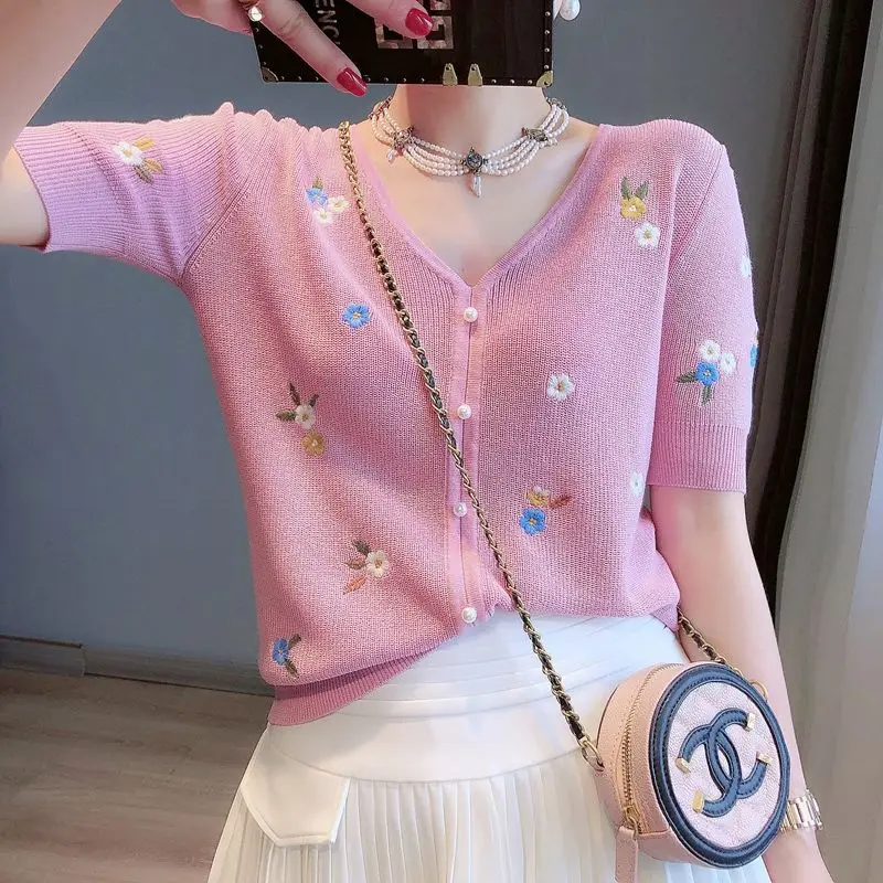 Elegant Fashion Harajuku Slim Fit Female Clothes Loose Casual All Match Knitwear V Neck Insert Thin Style Short Sleeve T-shirts