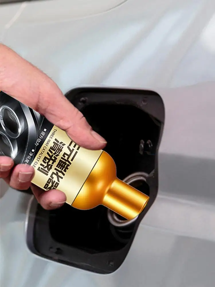 120ml Car Engine System Cleaner Catalytic Converter Cleaner High Concentration Multi-Effect Catalyst Anti-Carbon Cleaning Agent