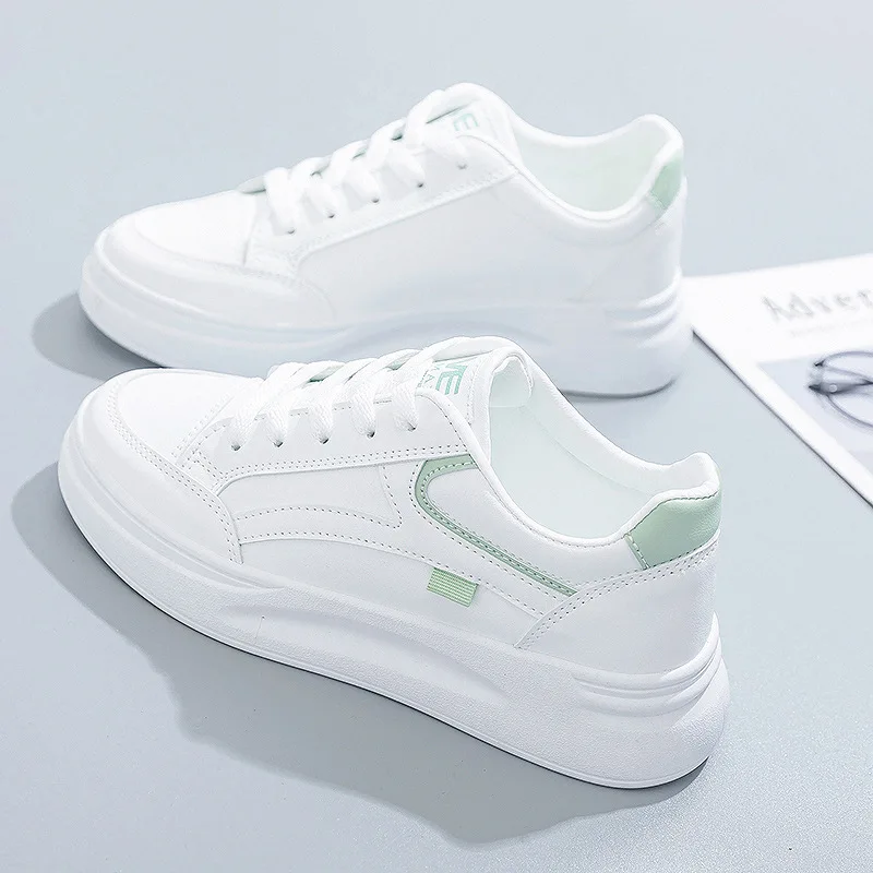 White shoes for women 2024 new spring thick-soled ins trend versatile niche student sports and leisure sneakers