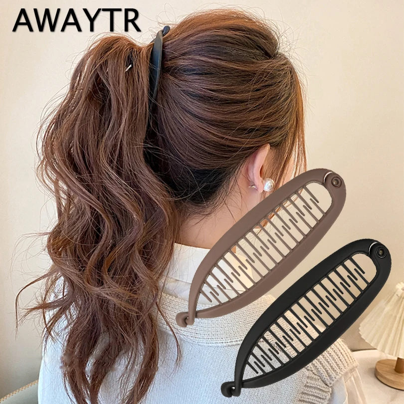 AWAYTR Simple Banana Hair Clips for Women Girls Wave Combs Hairpin Braide Clamp Clips Fashion Fish Shape Hair Claw Solid Color