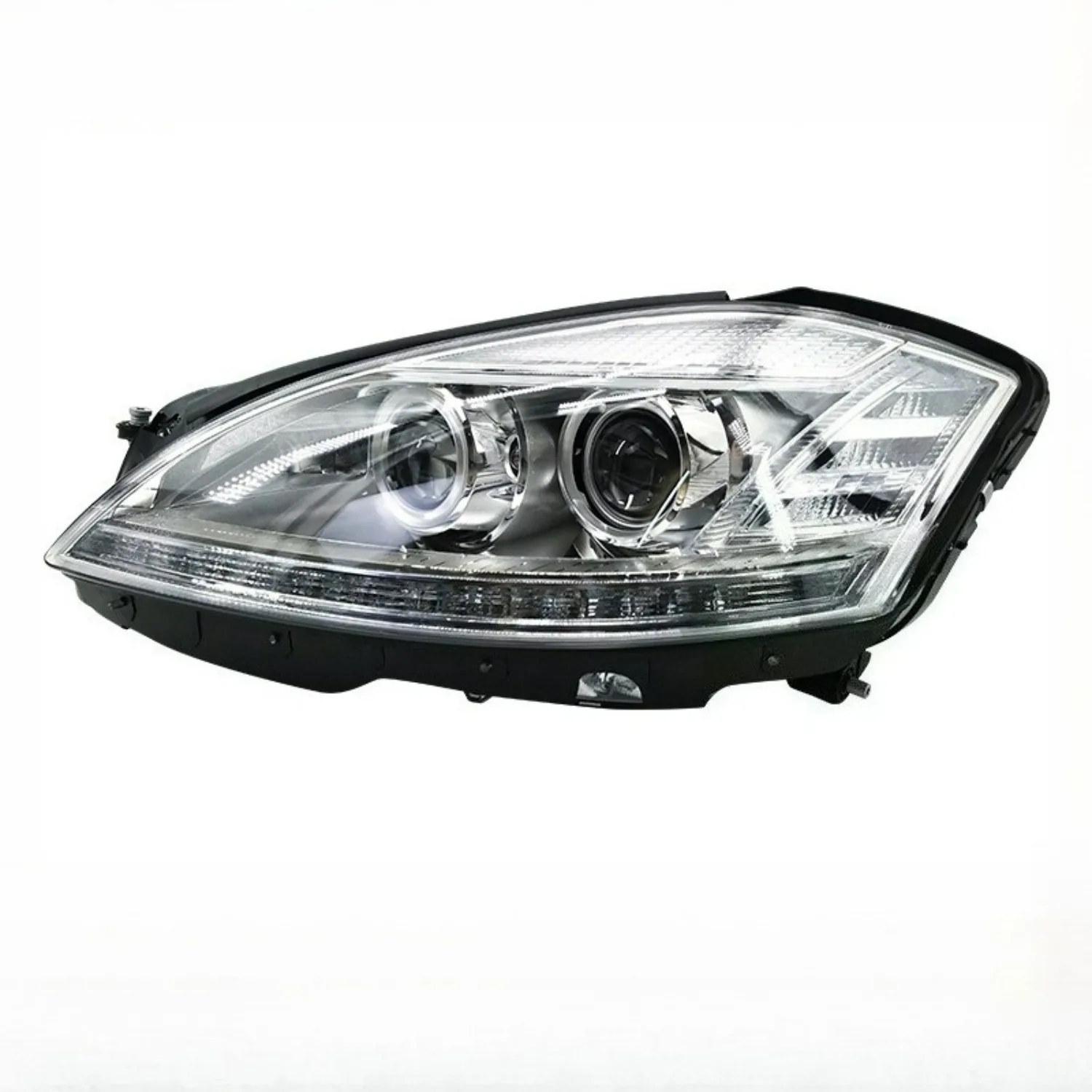 

Подходит для передних фар и комплекта для переоборудования фар в бампер Mercedes-Benz S-Class W221 2005-2013 годов выпуска, артикулы A2218204561, A2218204661.