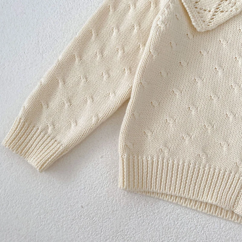 Nuovi vestiti per bambini autunnali, bambino femminile di 0-3 anni, maglione lavorato a maglia in filato di cotone con giacca con colletto grande