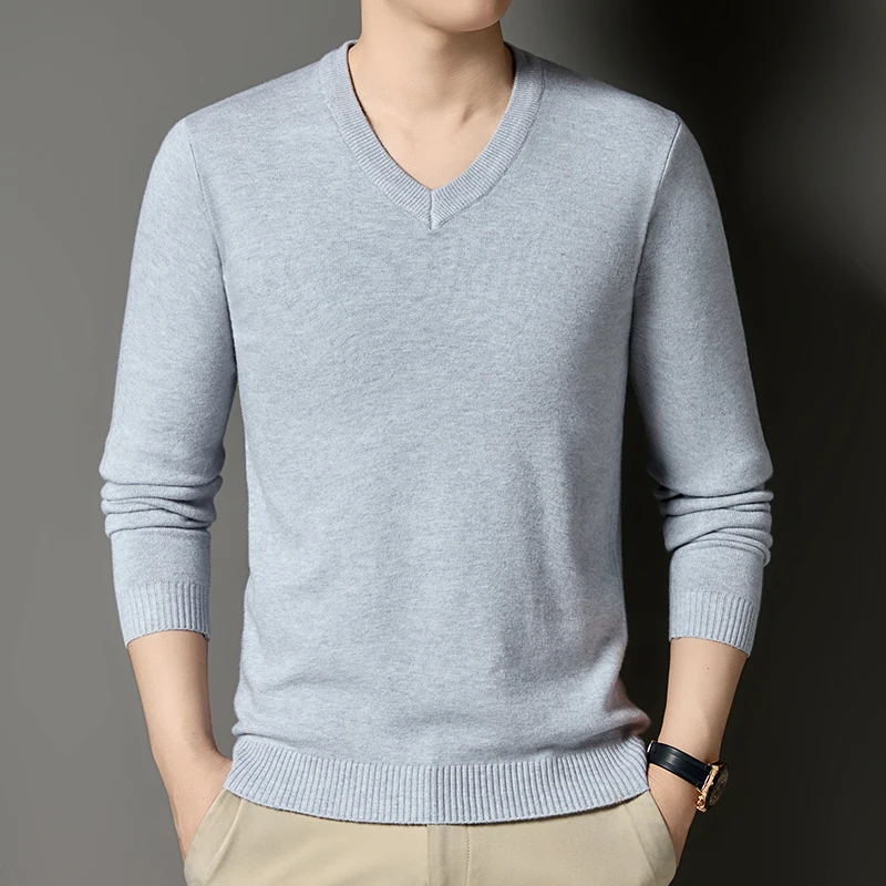 

Spring and Autumn V-neck long sleeved men's sweater solid color base sweater sweater sweater casual inner layer knit sweater