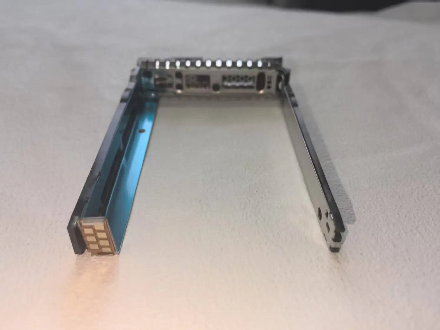 2.5 インチ SFF SAS SATA SSD ハードドライブ キャリア トレイ キャディ 651687-001