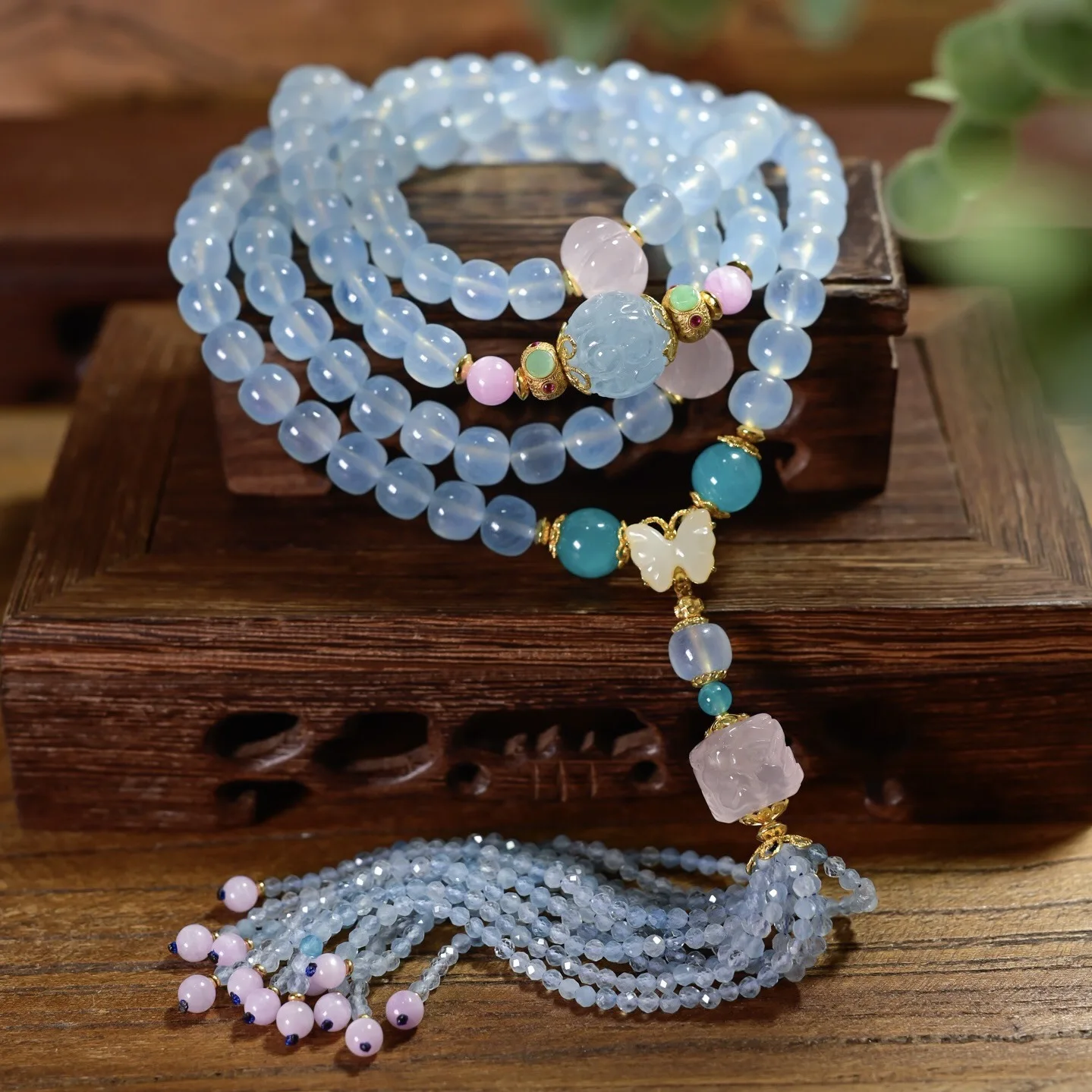 

Natural Transparent Aquamarine Long Necklace, Rose Quartz Hetian Jade Butterfly Kunzite, Chinese Style Sweater Chain Gift