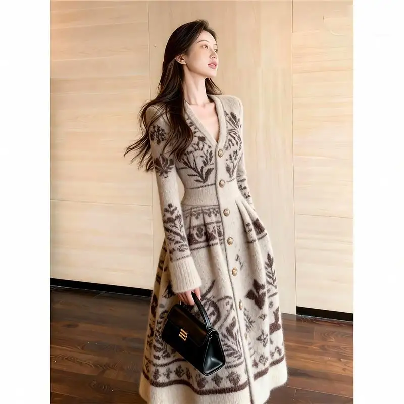 

V-Ne Long Sve Knitted Dr Women's Waist-Cinched Midi Length Retro Sweater Dr Casual Sle Stand Fit Gathered Skirt