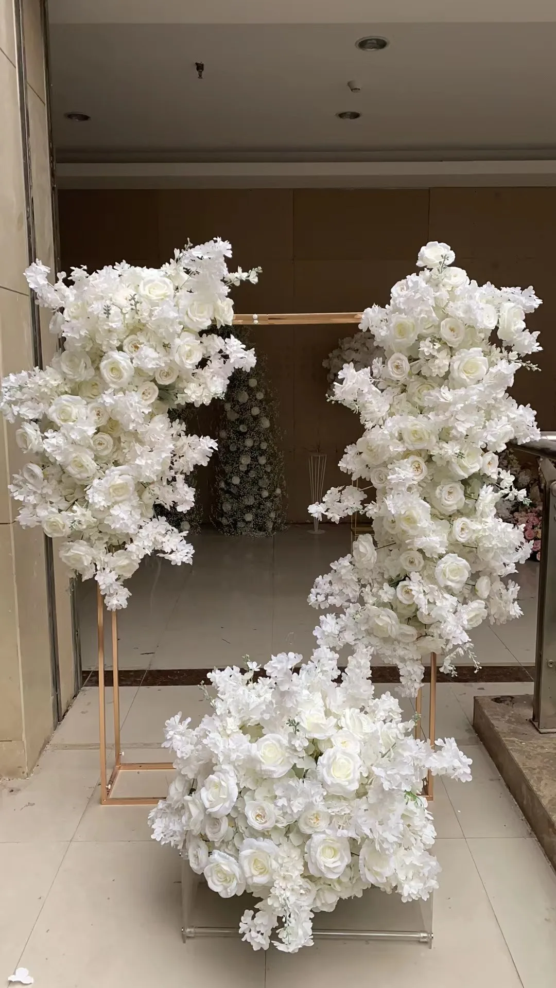 Weiße Künstliche Kirschblüten-Reihe Blumenball Hochzeits-Hintergrund Bühnen-Tischdekoration Schaufenster-Ausstellungsdekoration Großhandel – Detail 1