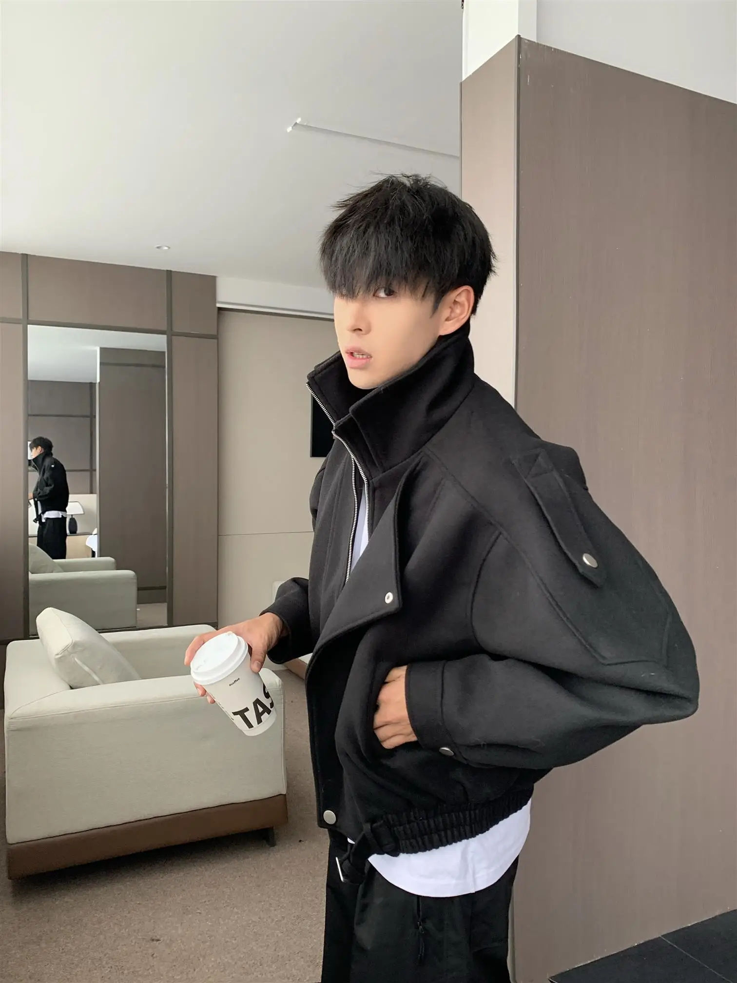 

Men's Faionable Woolen Jaet ort Stand Collar Autumn Winter Thiened Korean Sle Polyester Fiber Long Sve Zipper