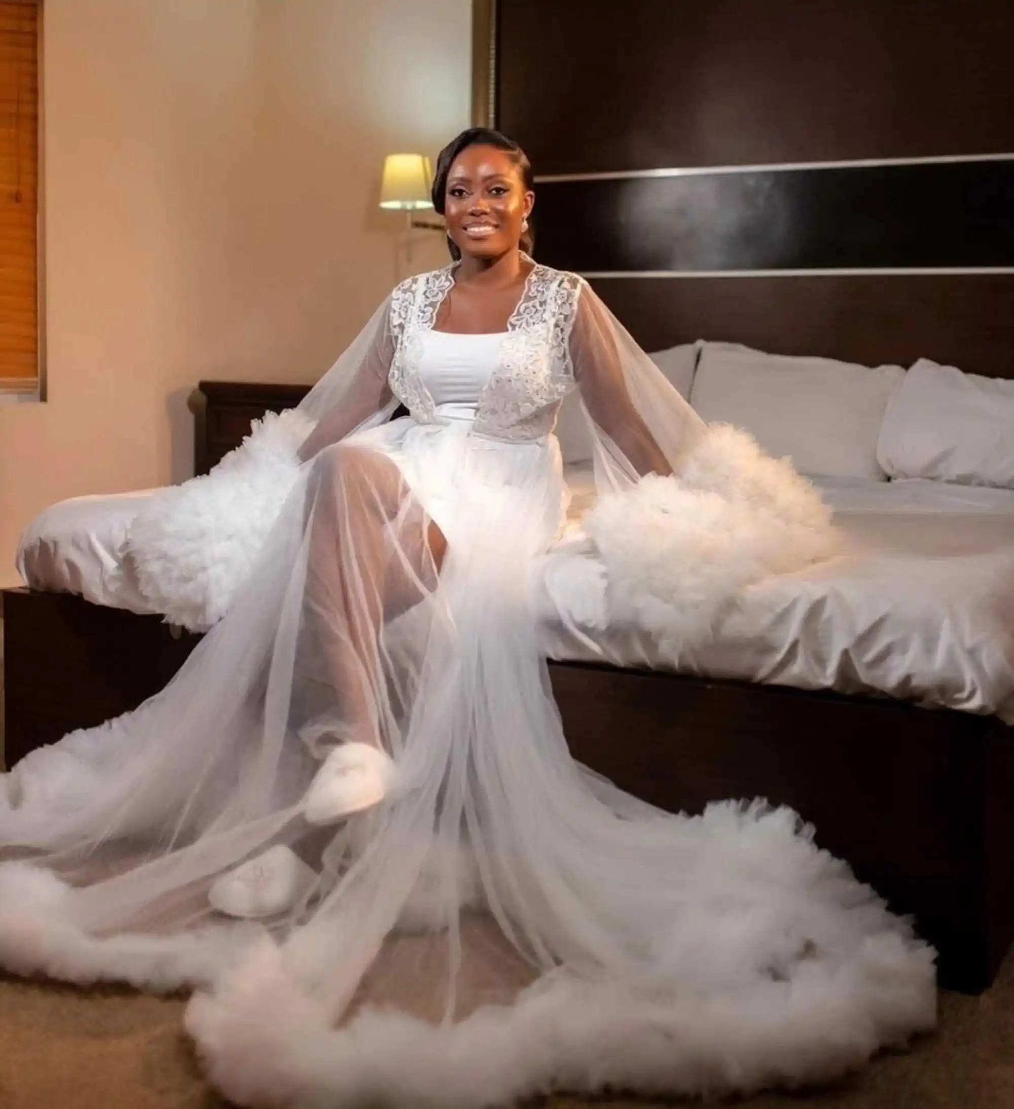 Sexy Wedding Robe Bridal Lace Ruffle Long Sleeveless Wraps with Belt Sweep Train See Through Bride Morning Robe