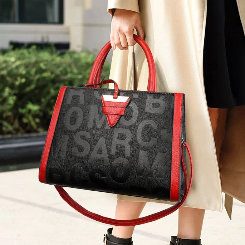 

Paris Style Elegant Handbag For Women With Crossbody Strap And High End Leather Construction