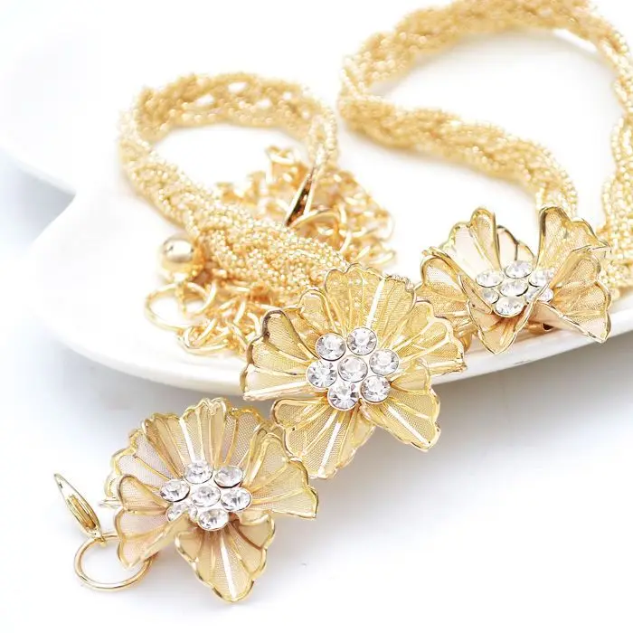 

Женская декоративная юбка со стразами, пояс с металлическим цветком, модный универсальный аксессуар на талии, платье с тонкой талией и цепочкой