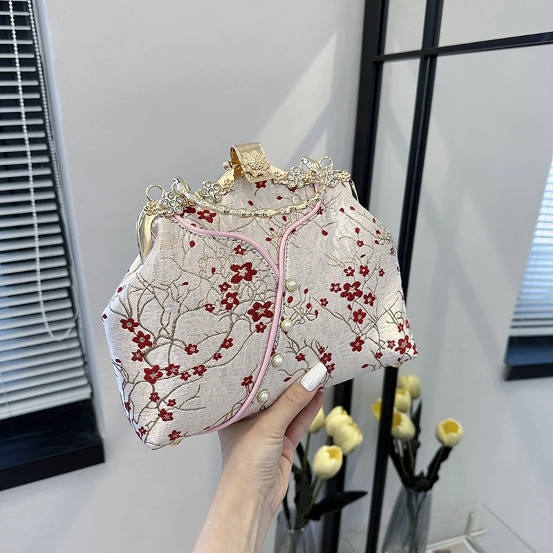 

2025 модные сумки на плечо с вышивкой, стильный дизайн, цепочки, изысканные вечерние однотонные сумки для женщин, сумка для ужина