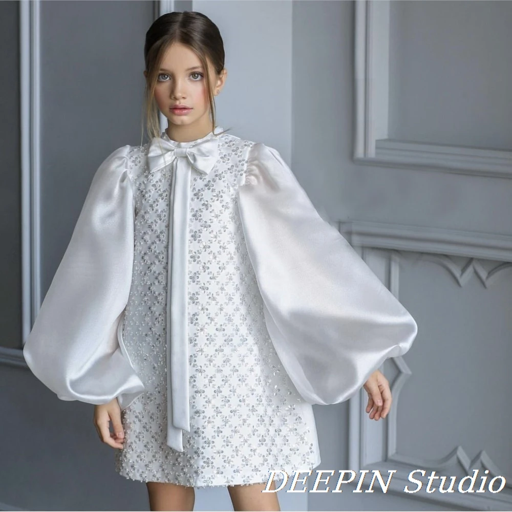 

2025 Luxury White Communion Dress Embroidered Lace Crystal Sequin Flower Girls Baptism Gown Toddler Crystal Sequin Ceremony