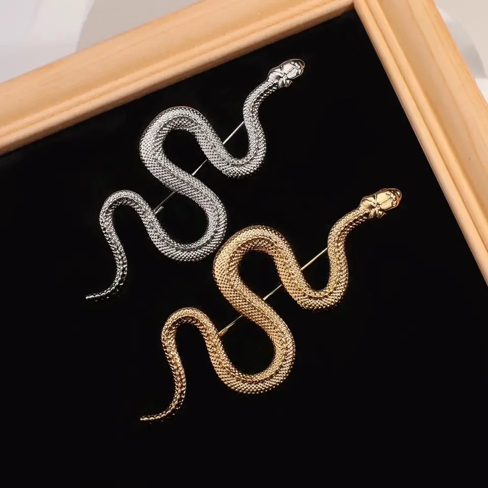 Retro Snake Shape Brooches For Women Men Gold color Animal Party Office Brooch Pins Gifts