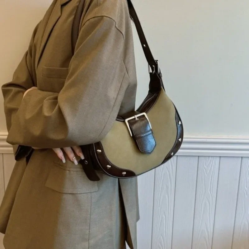 Elegante, trendige Wickeltasche für Damen, minimalistische Ledertasche, große Kapazität, Designer-Umhängetasche, modische Vintage-Schultertasche