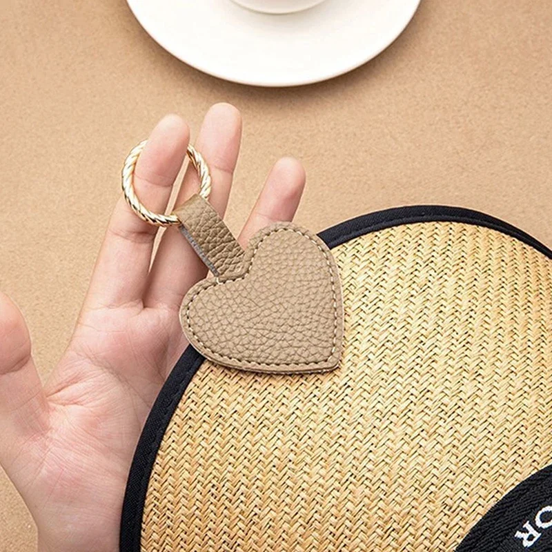 1Pcs Magnetic Hat Clip PU Leather Travel Sun Hat Holder for Handbag Backpack Luggage Hat Keeper Buckle Travel Bag Accessories - Image 4