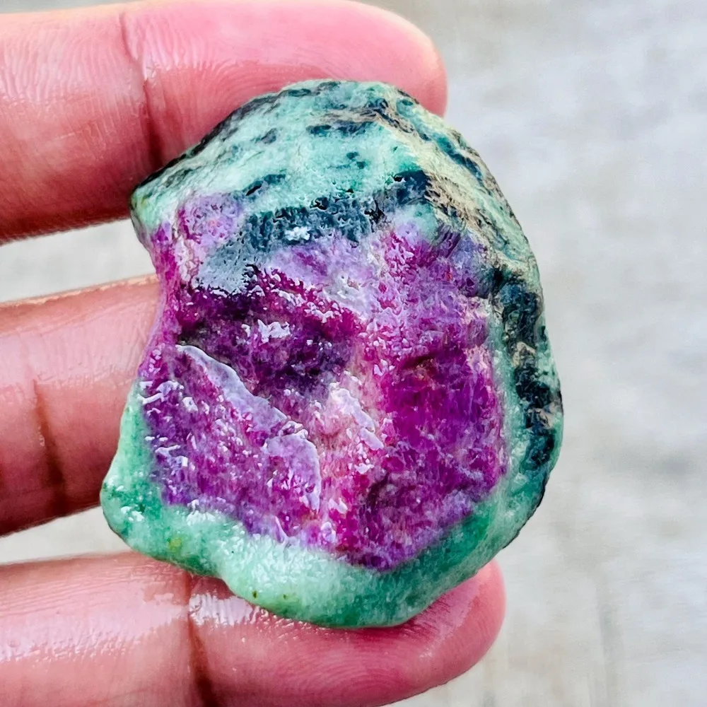 Natural Ruby Zoisite Raw,Red Green Stones Mineral Gemstone Meditation Gift For Reiki,Witchcraft Items And Festival Gifts