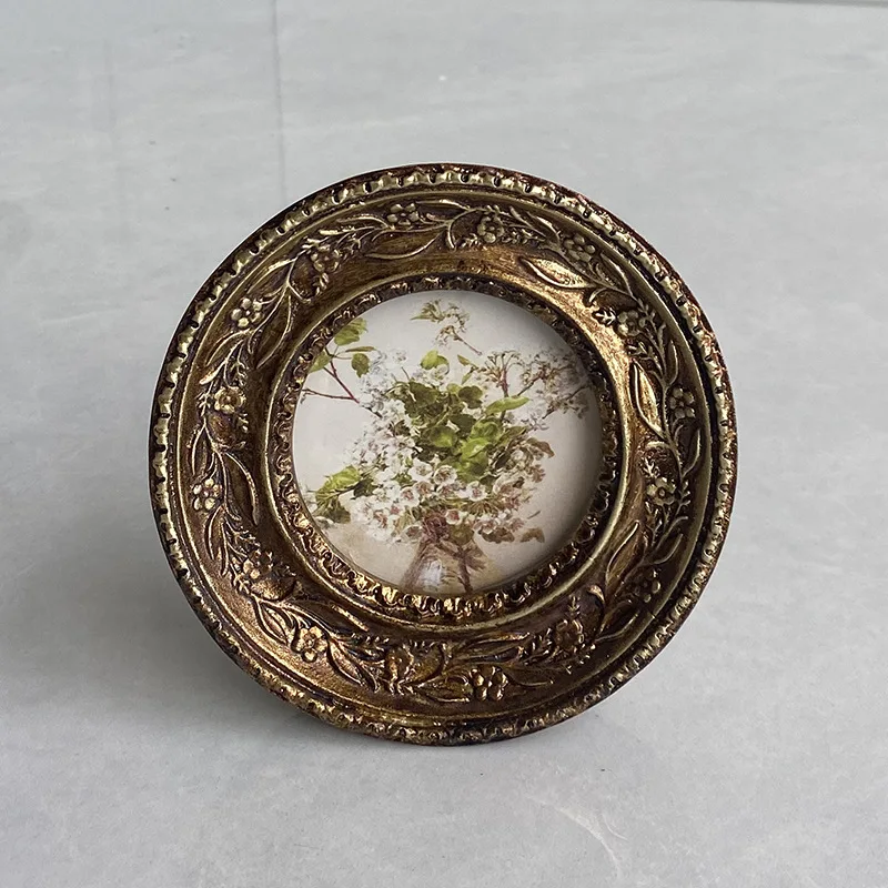 

Mutihome Vintage Room Decoration Photo Frame Home Decor Items 11.5x2x11.5cm Vintage Picture Frame Gold Carved Picture Frames