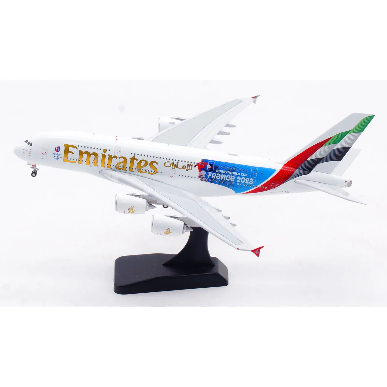 XB0002 Alloy Collectible Plane Gift Aviation 1:400 Emirates Airways Airbus A380 Diecast Aircraft Jet Model A6-EOE Tractor+Stand