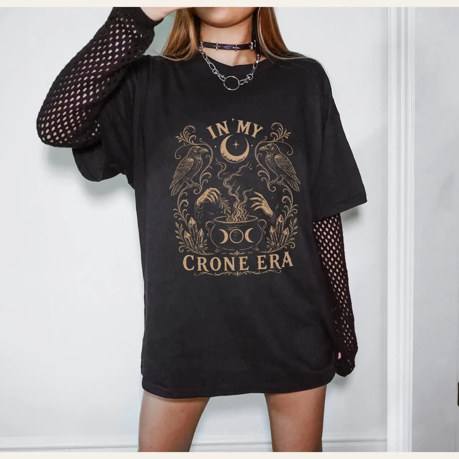 Feminist Sacred Crone Era Hecate Dark Goddess Morrigan Baba Yaga Kali T Shirt Witch Raven Age Is Power Cerridwen vintage