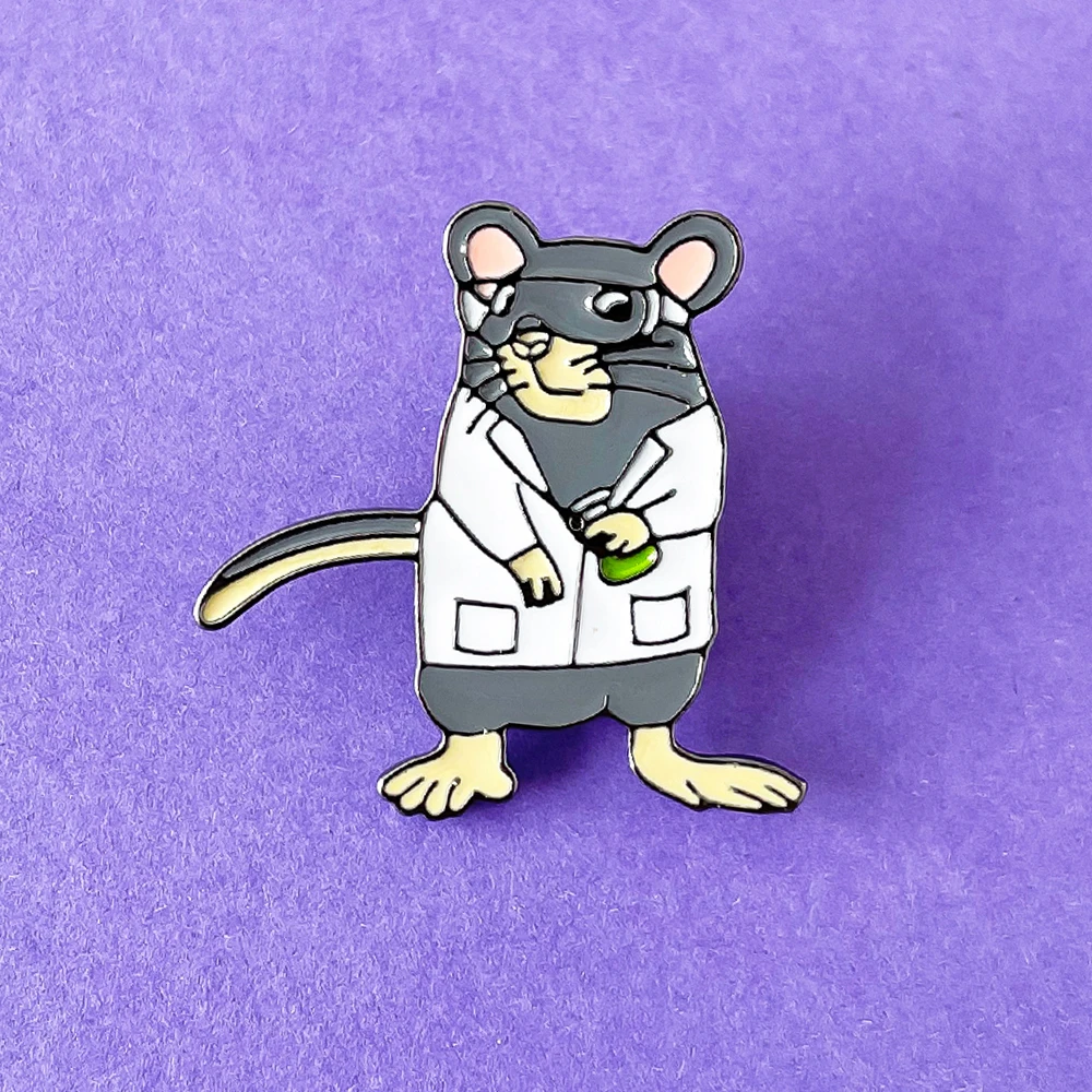 تجربة طبية لطيف الحيوان المينا بروش الكرتون الماوس الدب الدب القطبي دكتور دبوس صديق التلبيب معطف شارة مجوهرات اكسسوارات