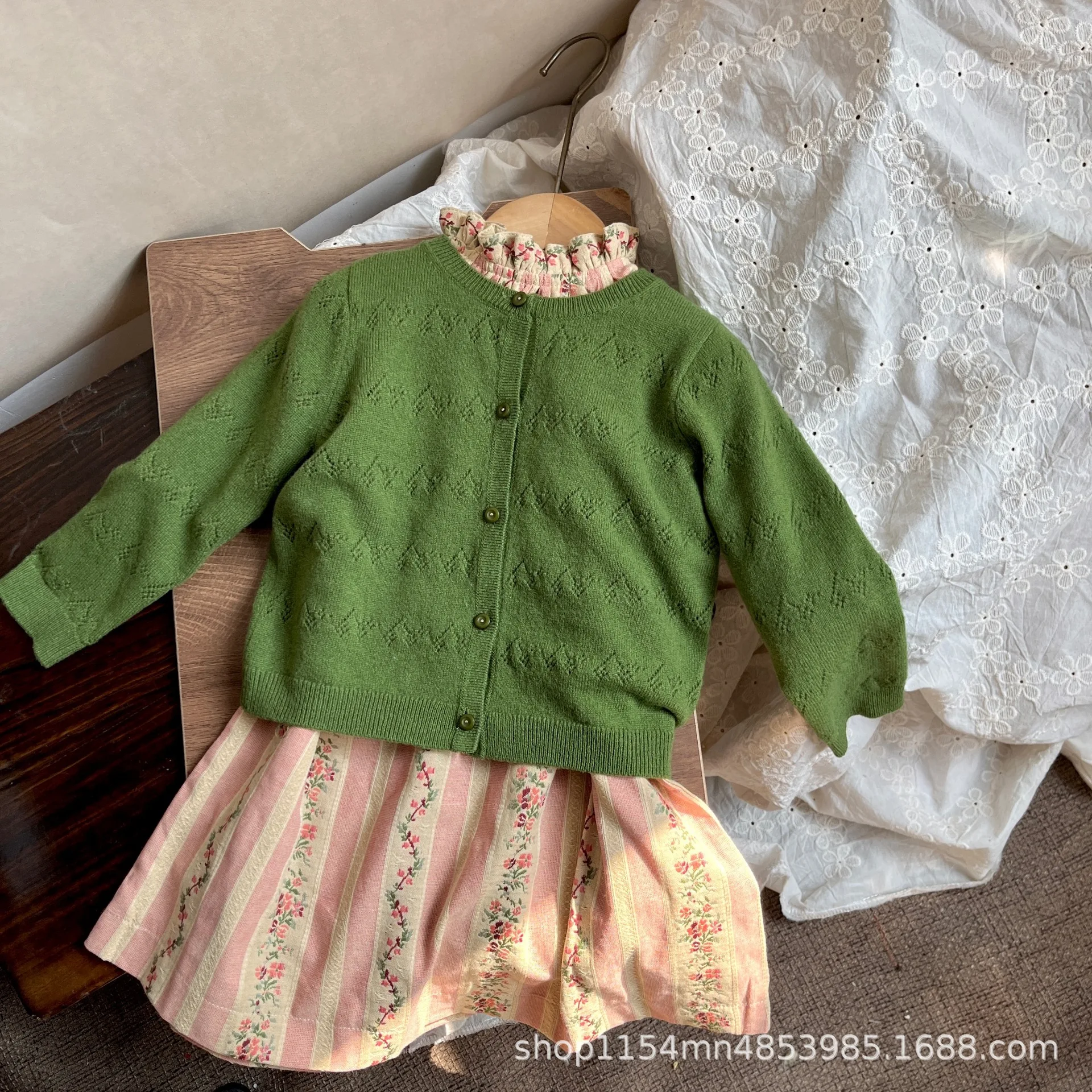 2026 Autumn New Girls Pure Cotton Wool Knitted Cardigan Baby Foreign Style Sweater Floral Skirt Set
