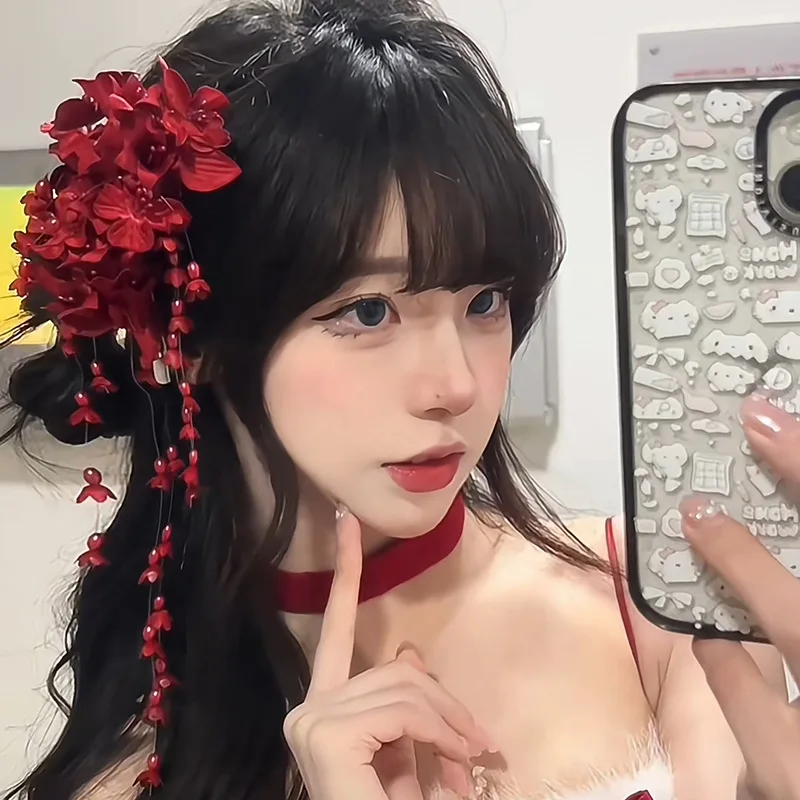 Handmade Fringed Head Flower with Red Lily of the Valley for the Perfect Wedding Look