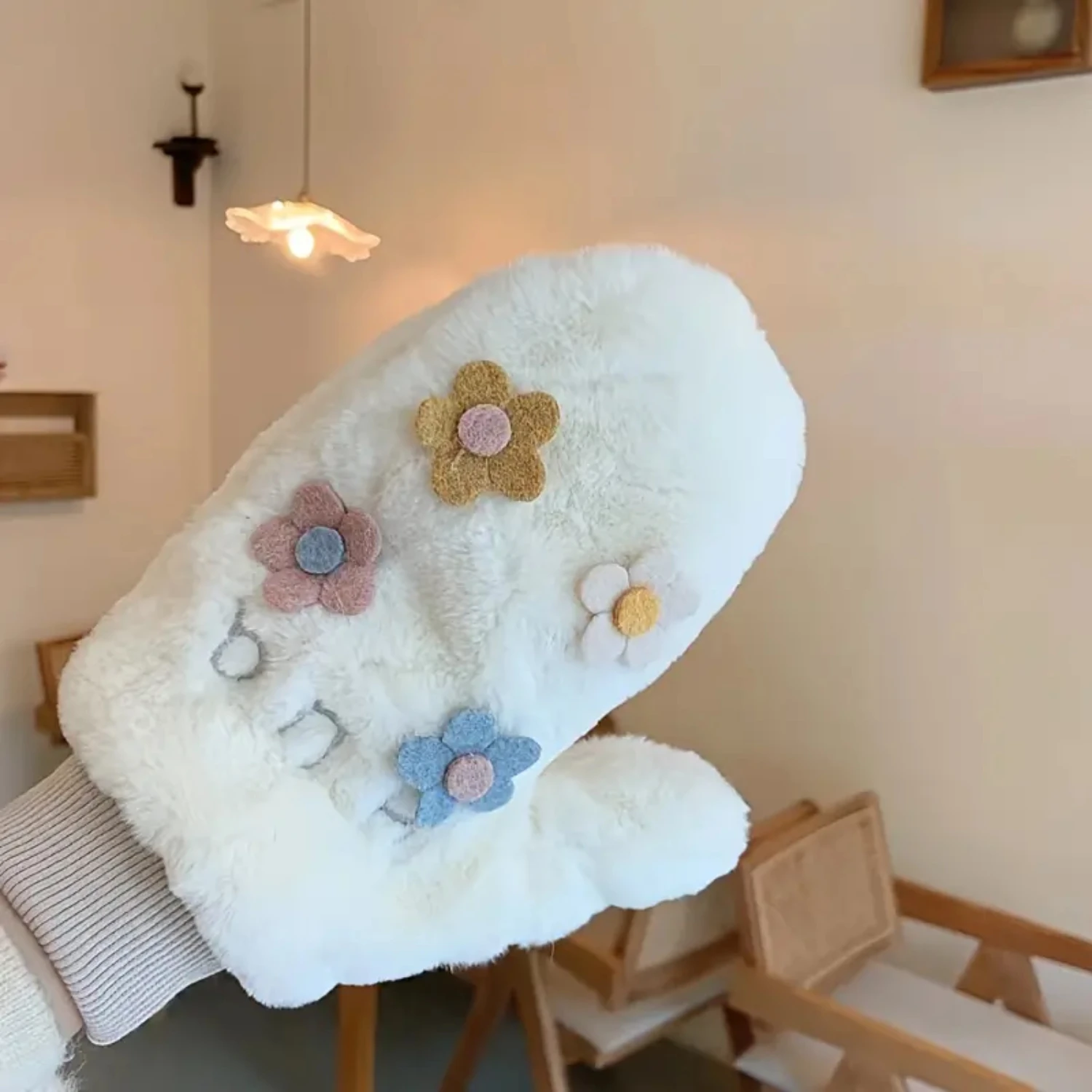 

Women's Cute Fleece Mittens Gloves with Rope - Thickened Velvet for Extra Warmth