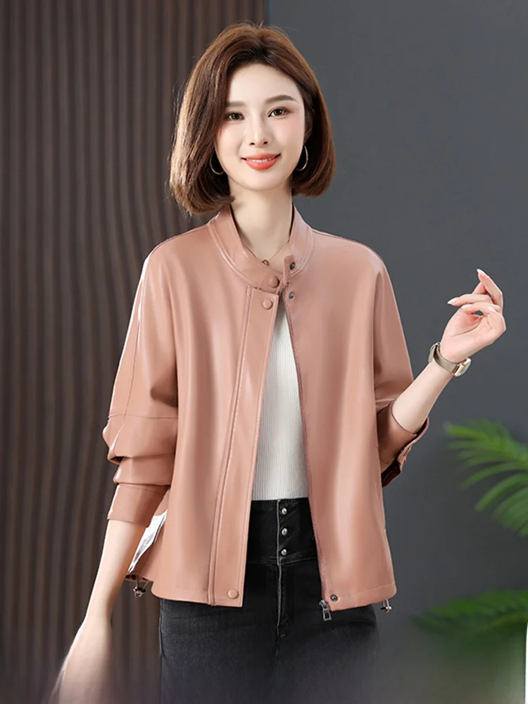 Veste en cuir pour femme, style motard, en peau de mouton noire, design élégant, fermeture éclair, collection Printemps-Automne 2025