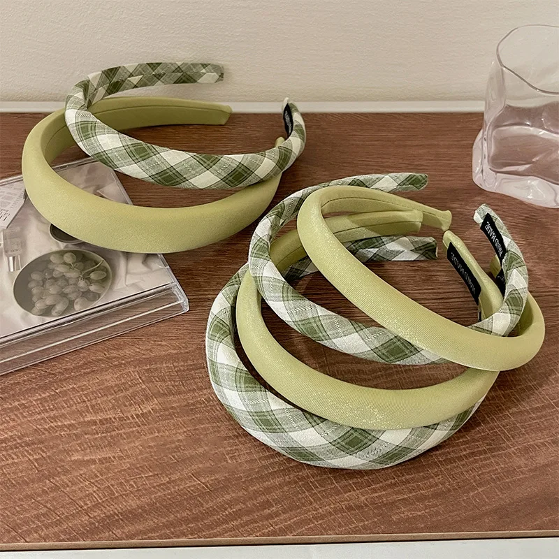 Fresh Summer Green Hair Bands Padded Sponge Hair Hoops for Women Fashion Daily Travel Headdress Thickened Air Cushion Headband