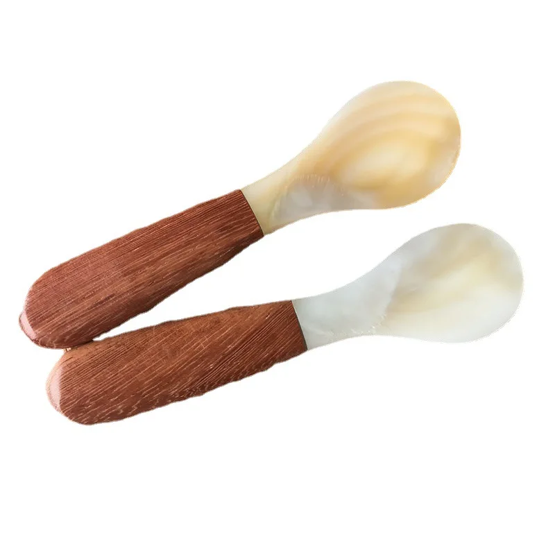 

Pack of 2PCS Shell Mini Spoons Tiny Spoon Cute Dessert Spoons Woods 10cm Kichen Accessories Natural Shell Flatware for Fish Jam