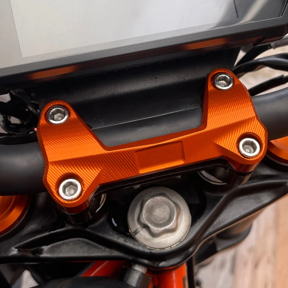 For KTM DUKE 125 200 250 390 2016 2017 2018 2019 2020 2021 2023 Motorcycle Accessories Handlebar Risers Top Cover Clamp