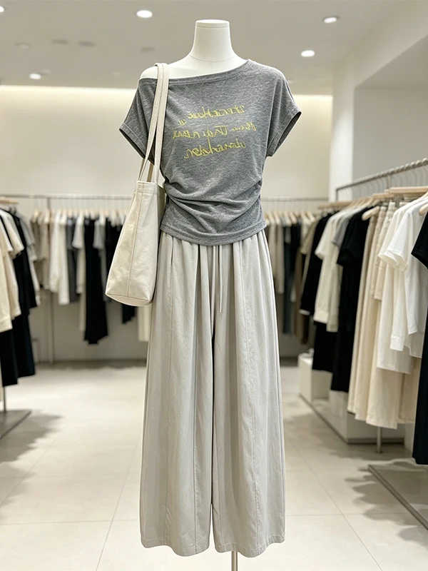 

Large Size Women's Summer New Pure Desire Shoulder Bared T-Shirt High Waist Wide Leg Pants Two Piece Set Commute Korean Style