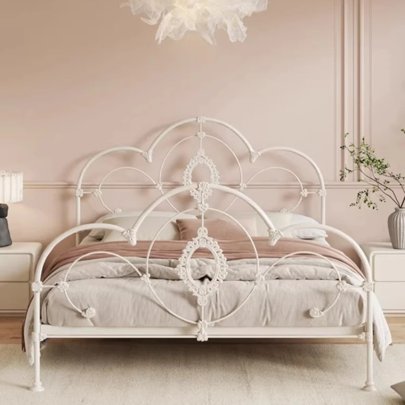 

European wrought iron bed 1.5 meters French double bed Nordic single bed, bedroom