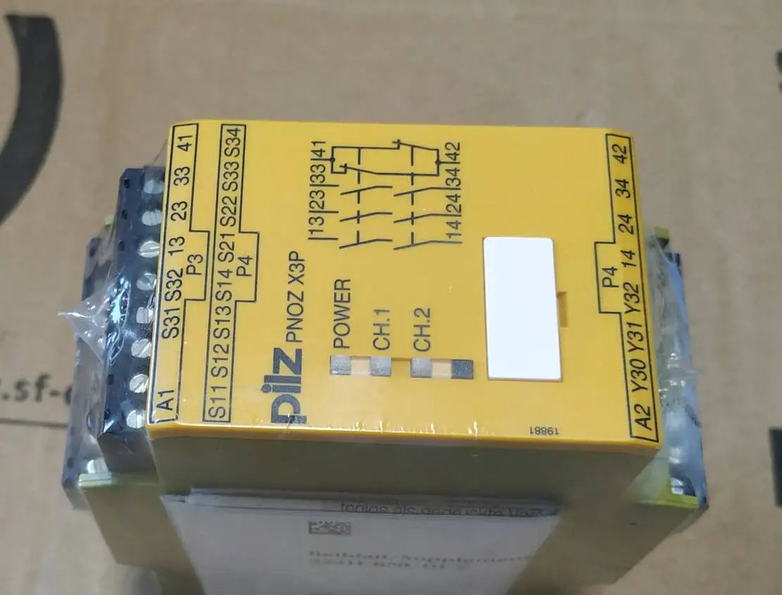 PNOZ X3P Serial Number 777310 New Original PILZ Safety Relay Fidelity Genuine