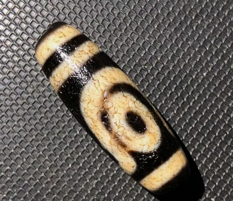 Magic Tibetan Old Agate Dragon Skin 2Eye Totem dZi Bead 12.2*37mmN008