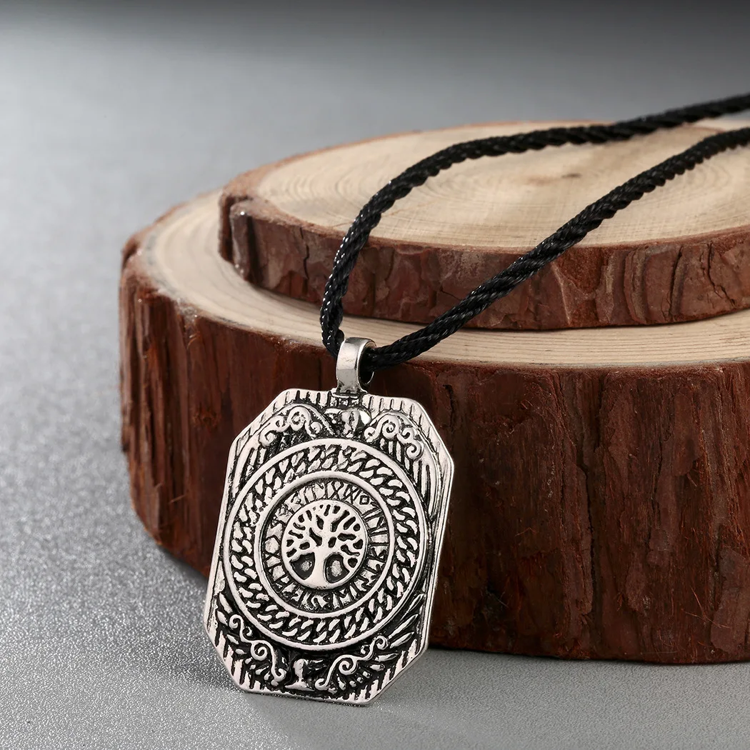 Retro Ethnic Style Slavic Tree of Life Pendant Rope Necklace Men's Personality Trend Alternative Cool Jewelry Necklace