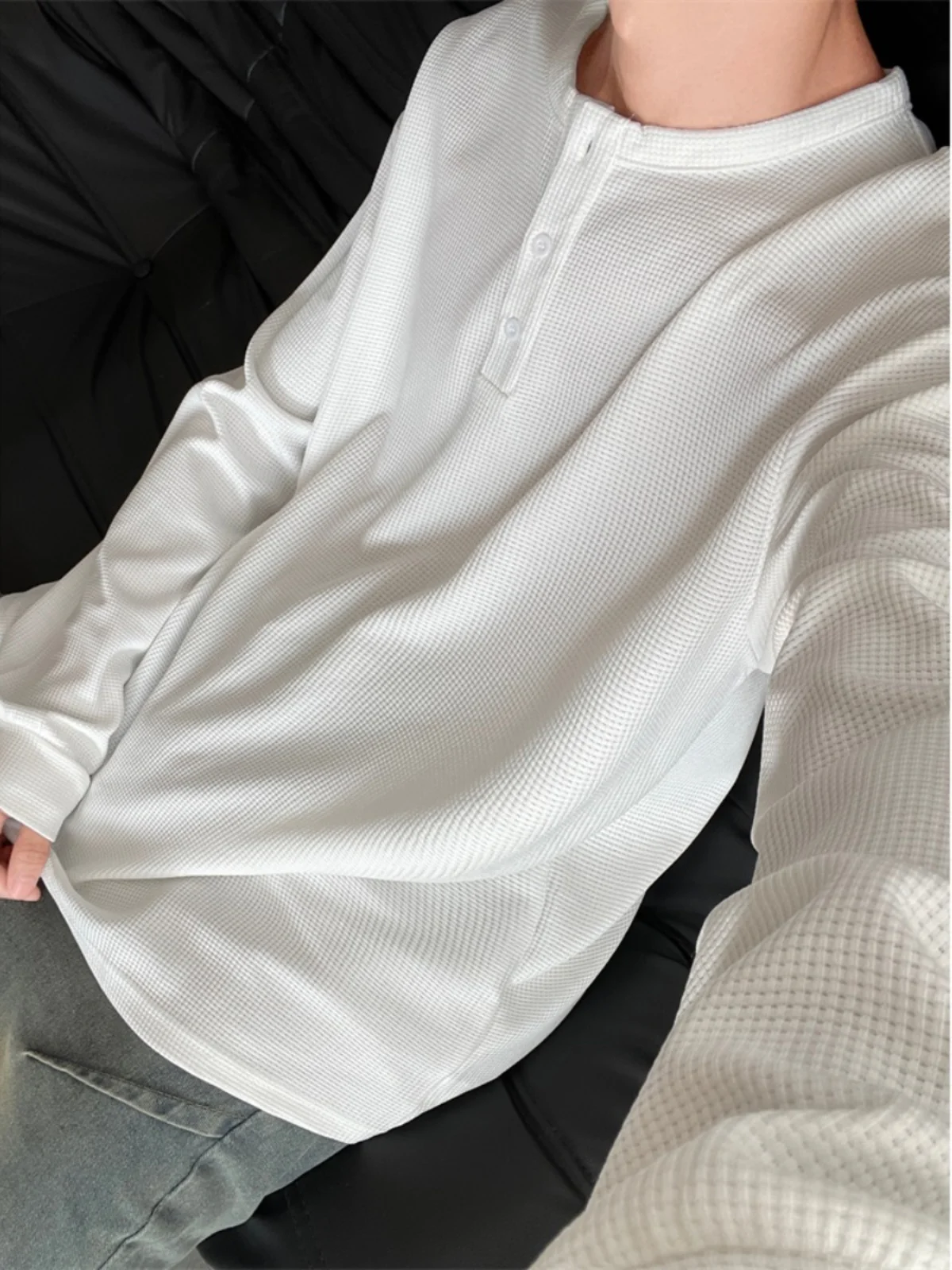 

Белый вязаный мужской свитшот с длинным рукавом и воротником хенли, модный весенний универсальный топ от модного бренда, трикотажная внутренняя одежда