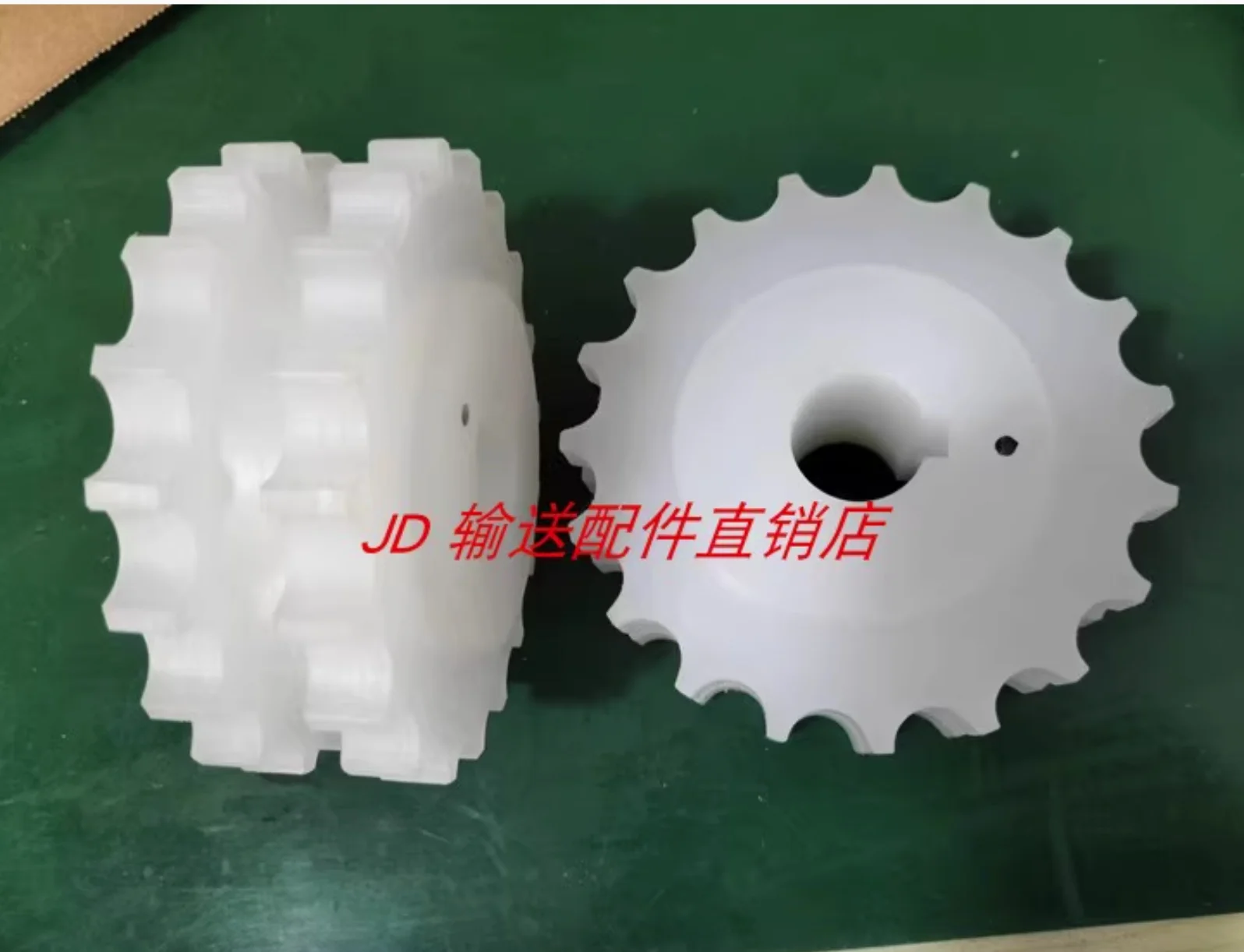 

2pcs 17Teeths Diameter:105mm hole:30mm Casting Nylon 820 Series Machining Sprocket Automatic Assembly Line Driving Wheel